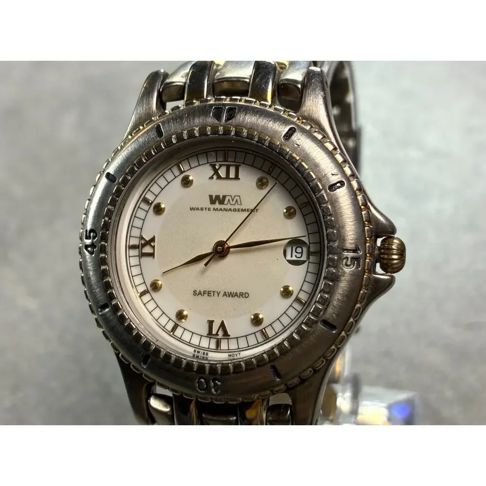Luger Swiss Quartz Vintage Waste Management Watch WM2152 39mm Date Working